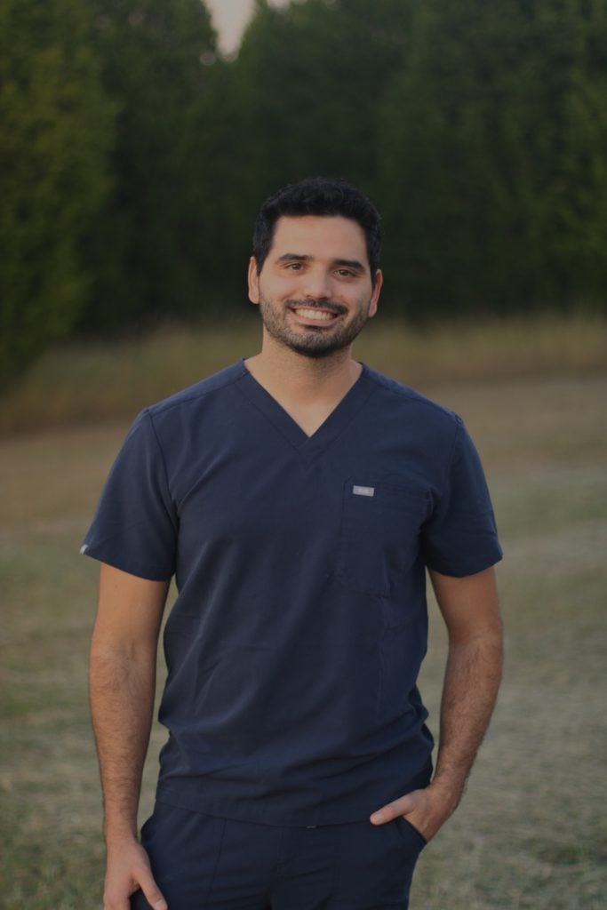 Dr. Alex Chavez